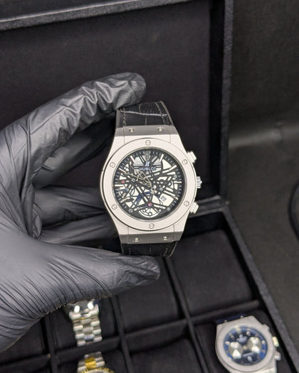 HUB Silver Black Dial (Leather Strap)