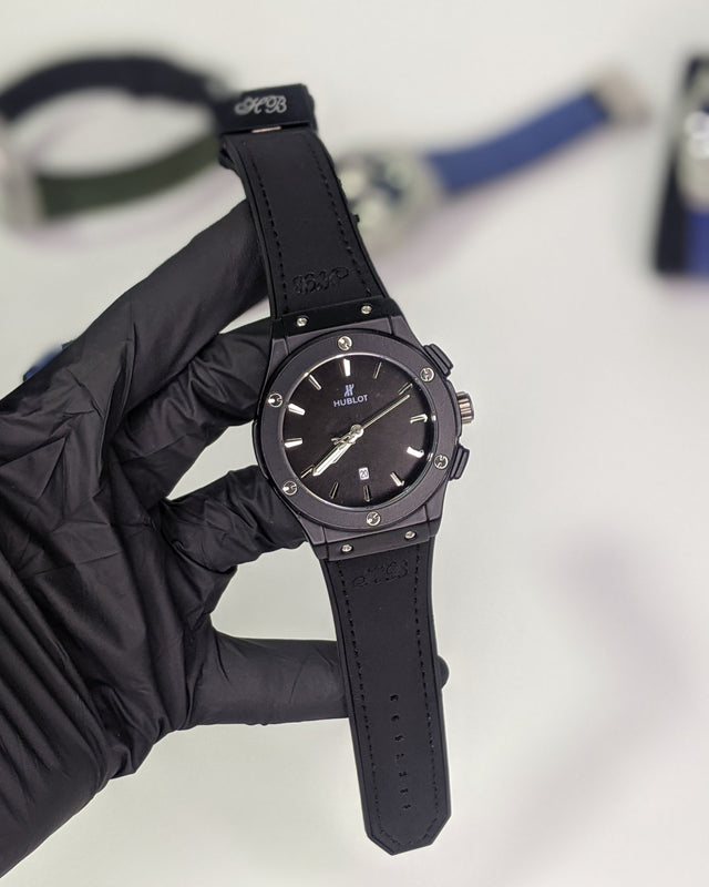 HUB Black Classic Dial (Leather Strap)