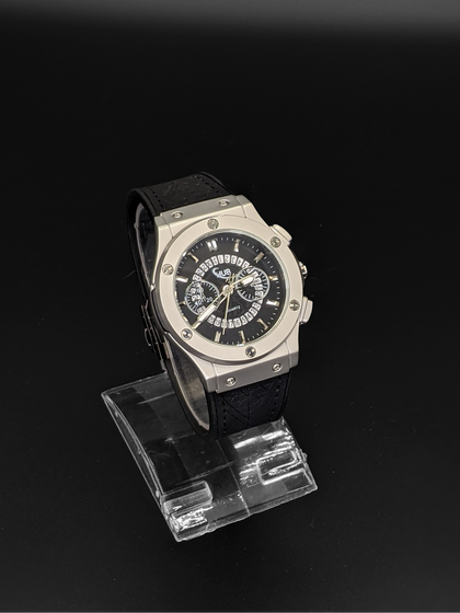 HUB Black Skeleton Dial (Mate Strap)