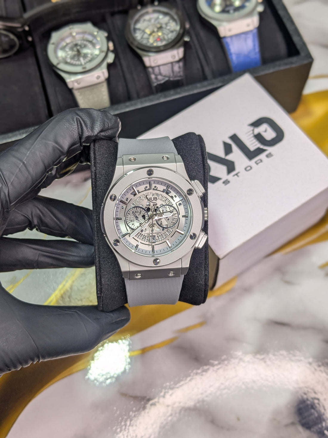 HUB Silver Skeleton Dial (Silicon Strap)